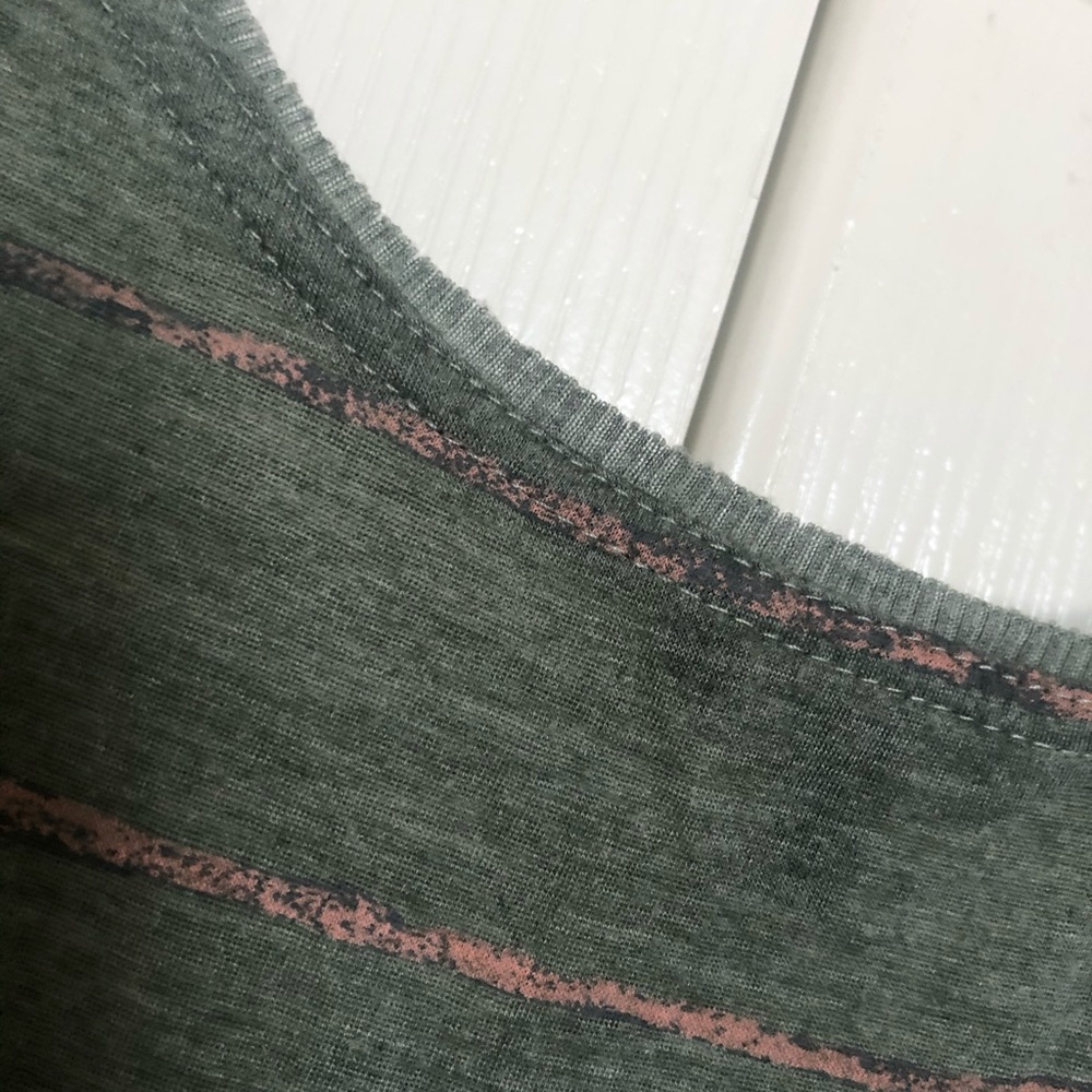 Tank top - Picture 4 of 4